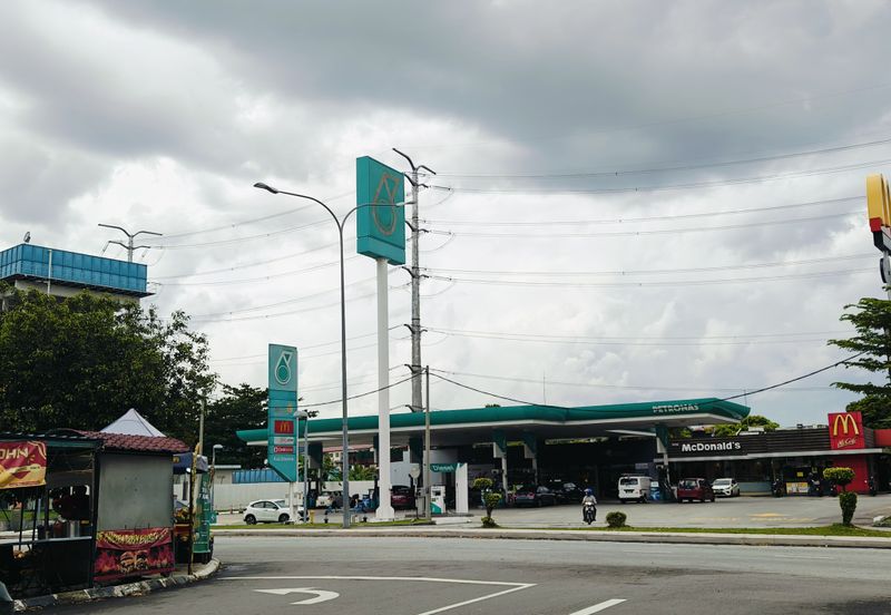 Dagang Cahaya Avenue