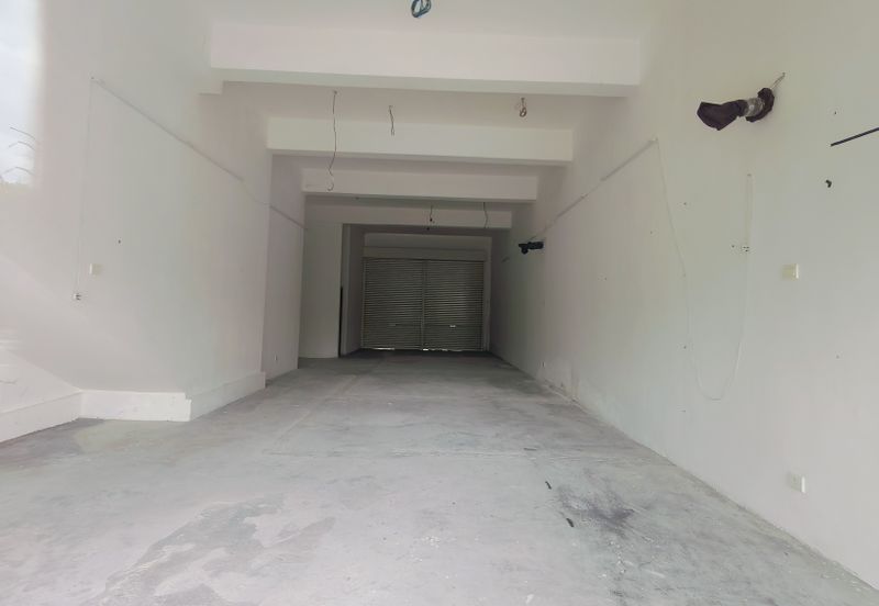 Dagang Cahaya Avenue