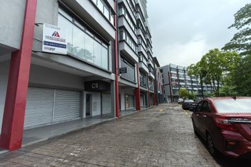 Centre Point Medan Connaught