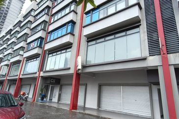 Centre Point Medan Connaught