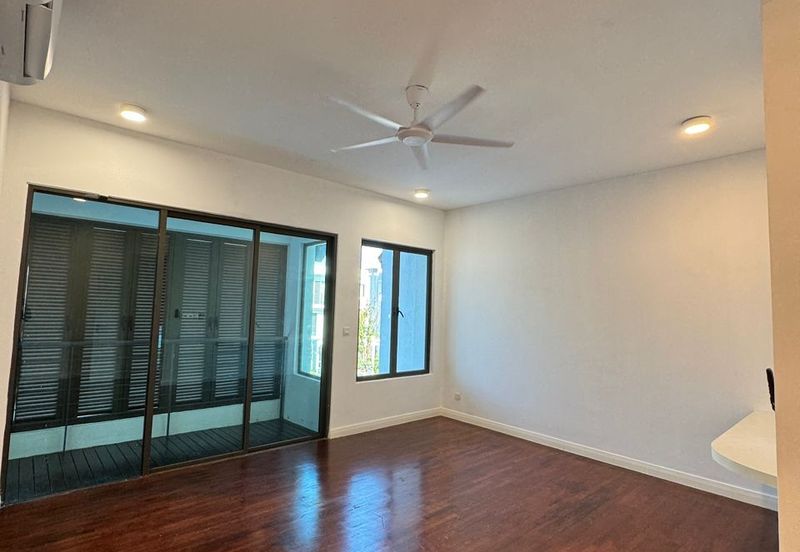 Villa 33, Bukit Manda'rina