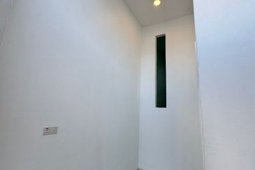 Villa 33, Bukit Manda'rina