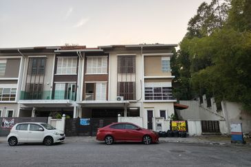 Damai Impian (Damai North)