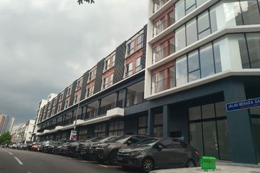 Taman Connaught (Taman Sri Cendikia)