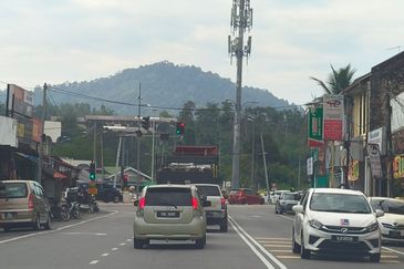 Jalan Hulu Yam
