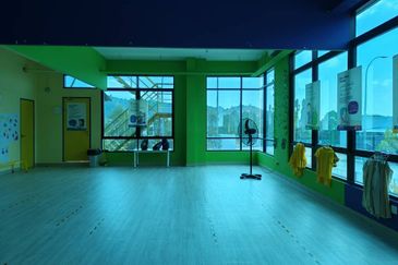 Anika @ Bandar Ainsdale