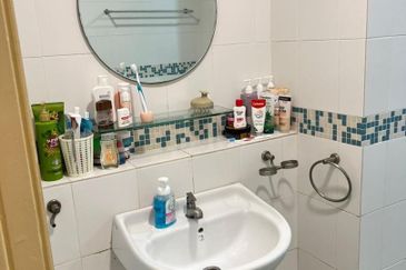 Seri Maya Condominium