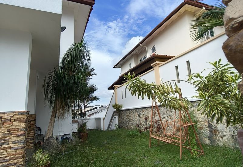 Pinggiran Bukit Segar 3