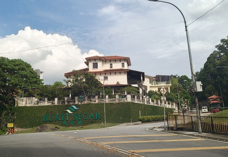 Pinggiran Bukit Segar 3