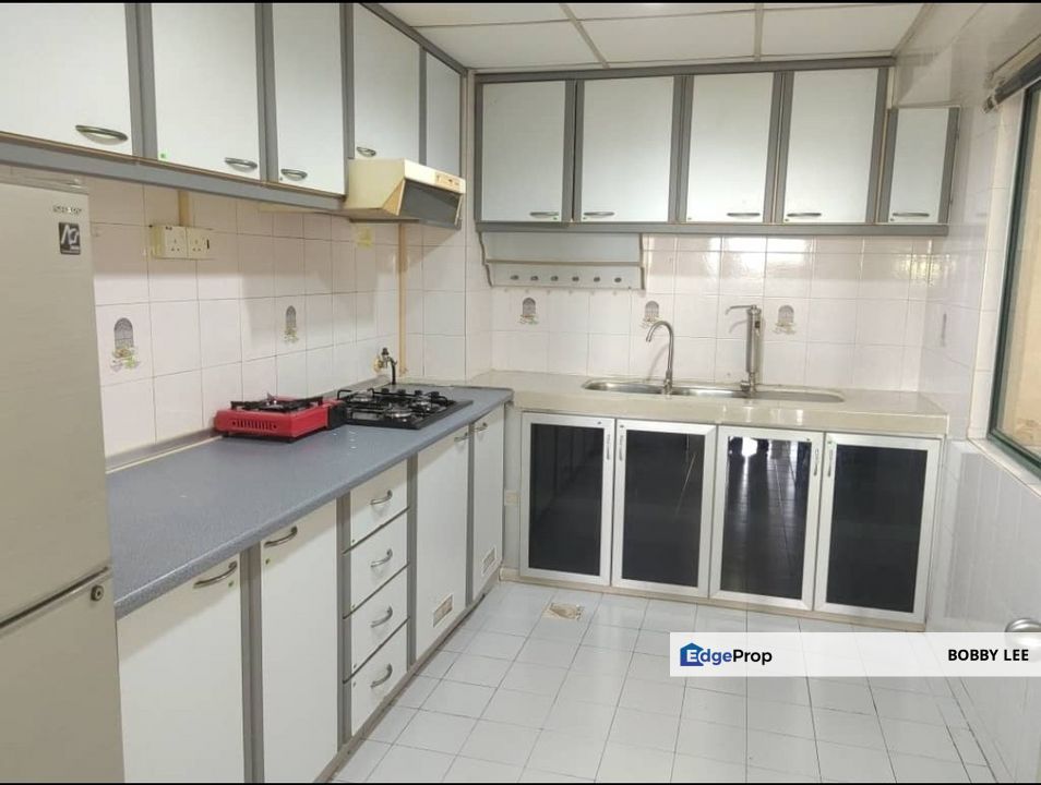 Desa Kiara Condo Renovated LRT 10 mins Walk, Kuala Lumpur, Taman Tun Dr Ismail
