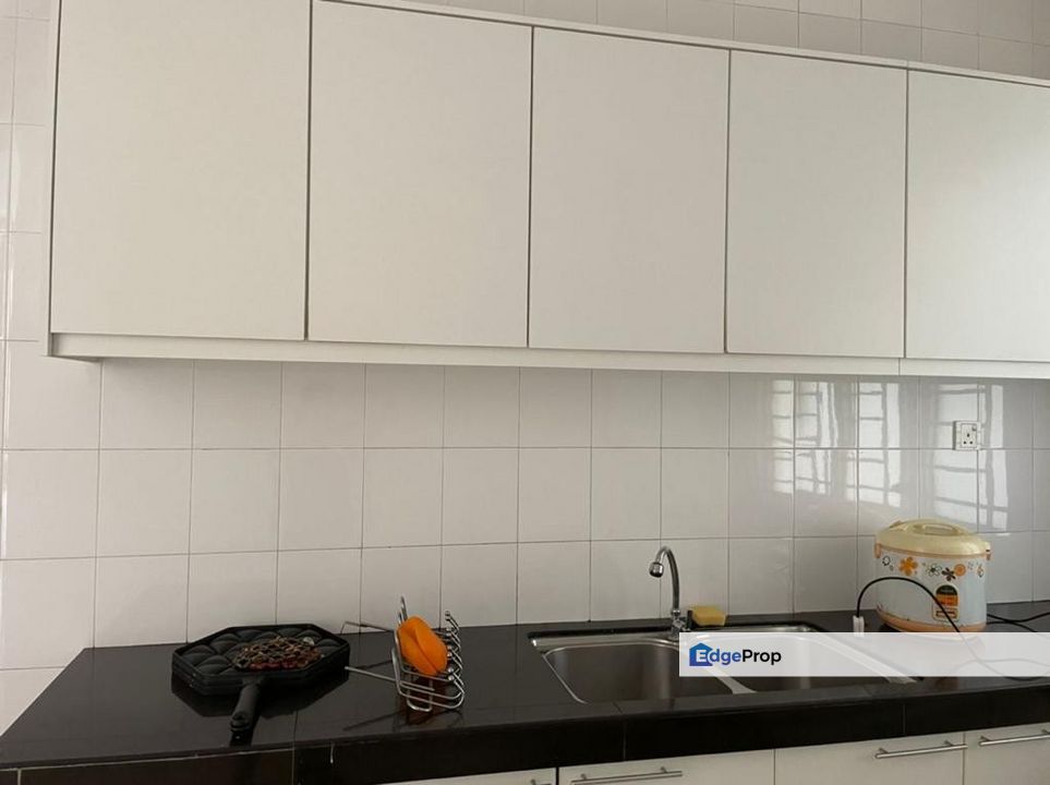 Nice unit 2 parkiing Facing KLCC Below Market, Kuala Lumpur, Setapak