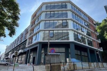 UC Square Taman Connaught