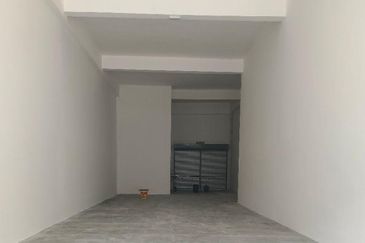 UC Square Taman Connaught