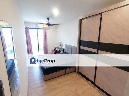 Fully Furnish and Well Kept , Selangor, Kota Damansara