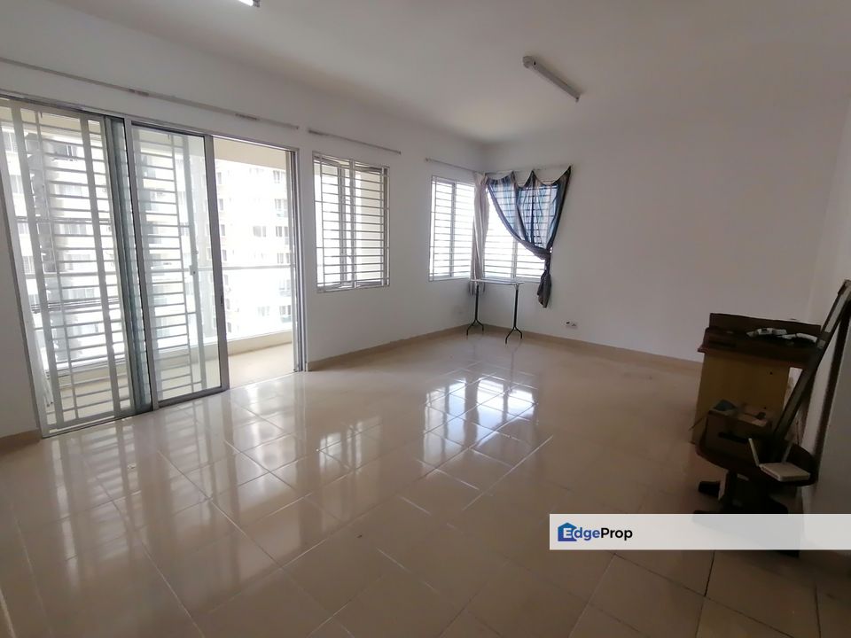 Well Kept 2 parking lot Below Market, Kuala Lumpur, Setapak