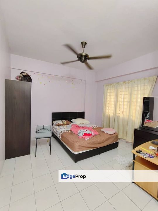 Below market Freehold Well Kept , Selangor, Cheras South