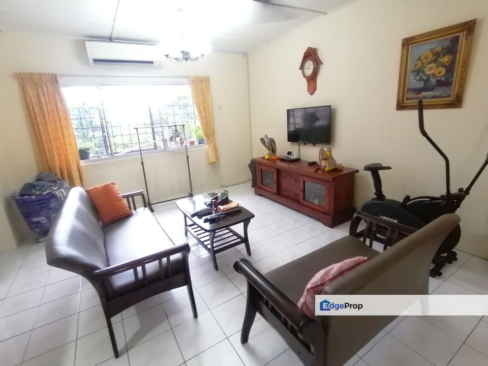 Saujana Apartment Damansara Damai Renovated 1 parking lot, Selangor, Damansara Damai