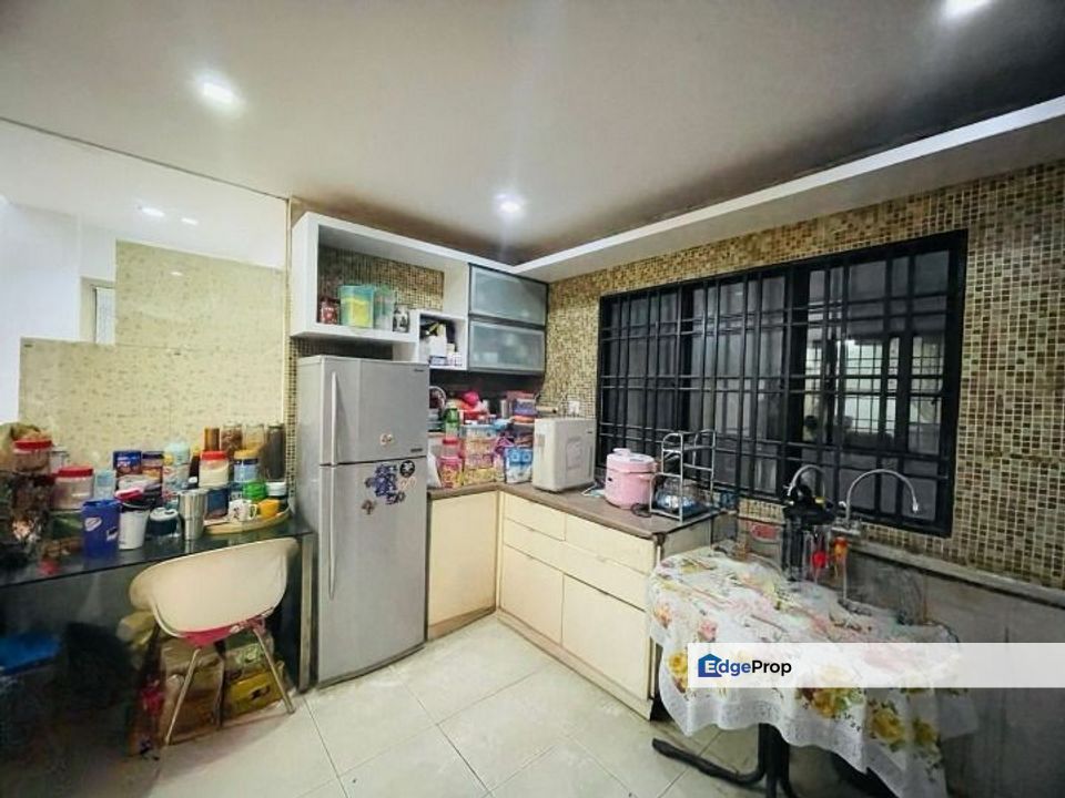 Diamond Residences Renovated Big unit Fully Furnish , Kuala Lumpur, Setapak