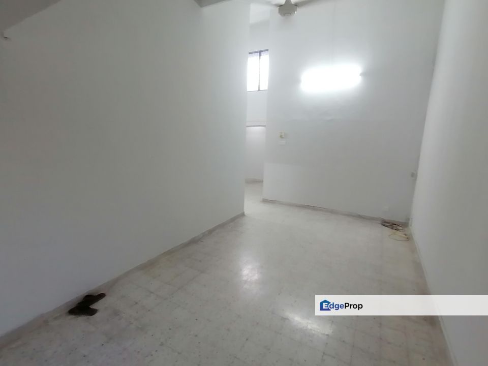 Single Storey Renovated Taman Cuepacs Easy Access , Selangor, Batu 9th Cheras