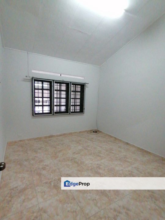 Single Storey Renovated Taman Cuepacs Easy Access , Selangor, Batu 9th Cheras