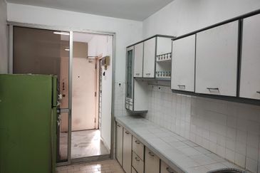 KEP apartment, Kucai Lama, KL