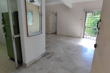 KEP apartment, Kucai Lama, KL