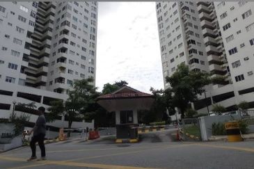 Awana Puri Condominiums