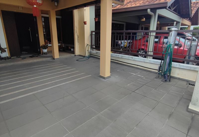 Bukit Jalil, 2.5 Storey house (end lot), Taman Jalil Sutera, Kuala Lumpur 