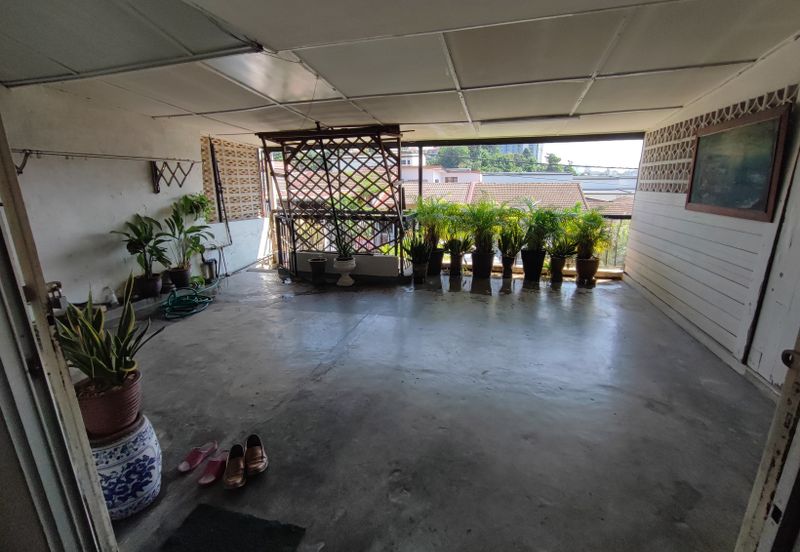 Happy Garden (Taman Gembira)