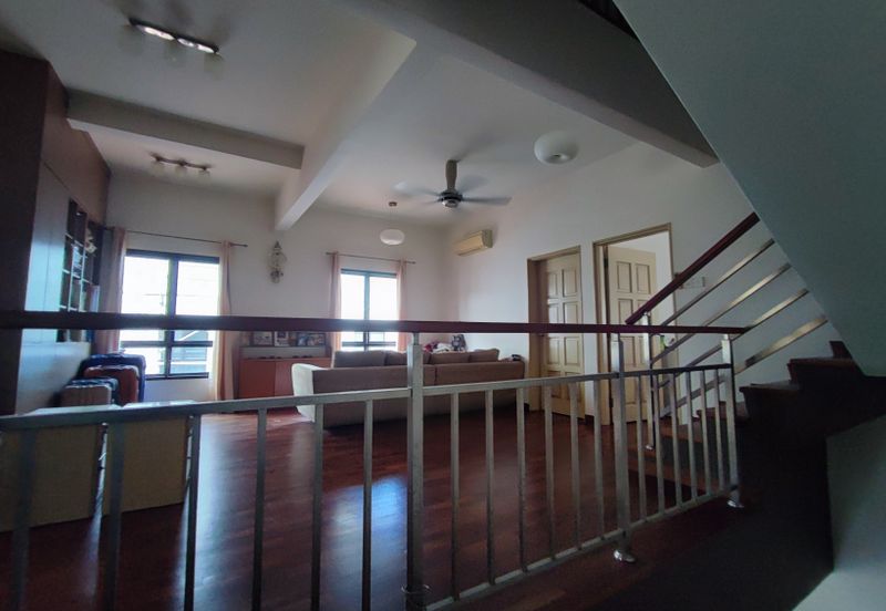 Bukit Jalil, 2.5 Storey house (end lot), Taman Jalil Sutera, Kuala Lumpur 