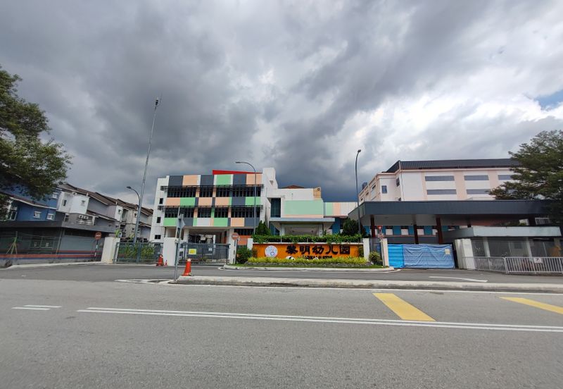 Bukit Jalil, 2.5 Storey house (end lot), Taman Jalil Sutera, Kuala Lumpur 