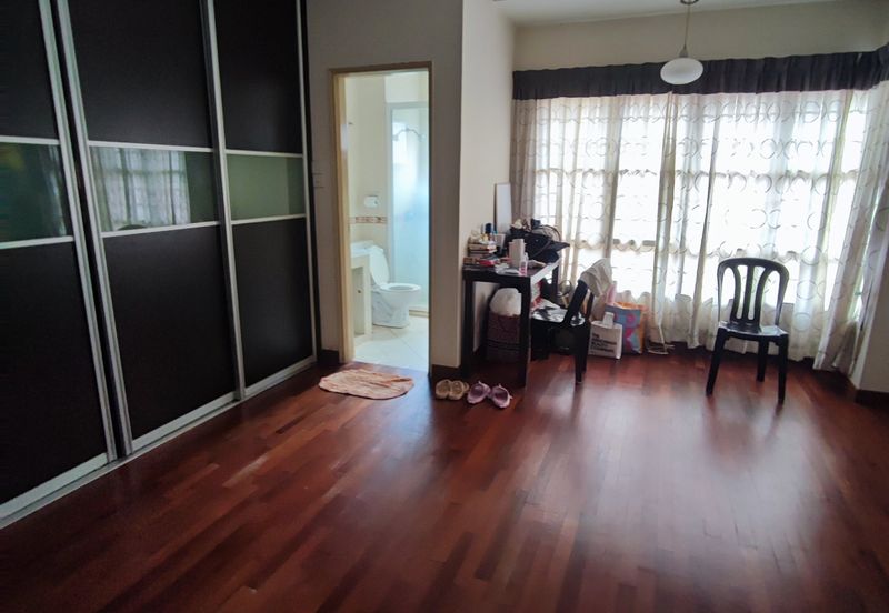 Bukit Jalil, 2.5 Storey house (end lot), Taman Jalil Sutera, Kuala Lumpur 