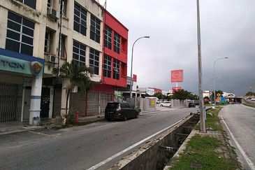 PERSIARAN RAJA MUDA MUSA