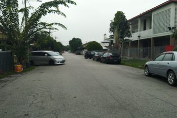 Taman Teluk Gedung Indah