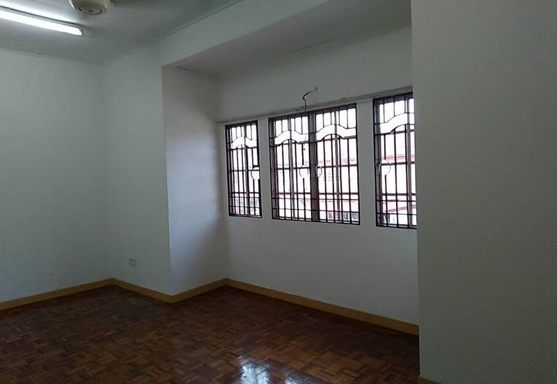 Taman Sungai Kapar Indah