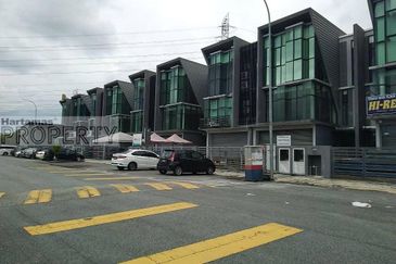 2 Storey Terrace Factory / Warehouse @ Nouvelle Industrial Park Meru, Klang for SALE
