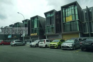 2 Storey Terrace Factory / Warehouse @ Nouvelle Industrial Park Meru, Klang for SALE
