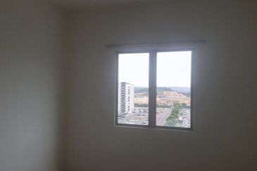 Seri Baiduri Apartments @ Setia Alam