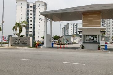 Seri Baiduri Apartments @ Setia Alam