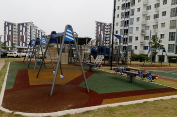 Seri Baiduri Apartments @ Setia Alam