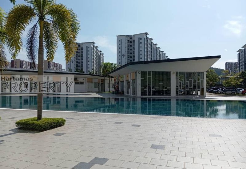 Renovated Seri Mutiara Apartment @ Setia Alam, Shah Alam for SALE
