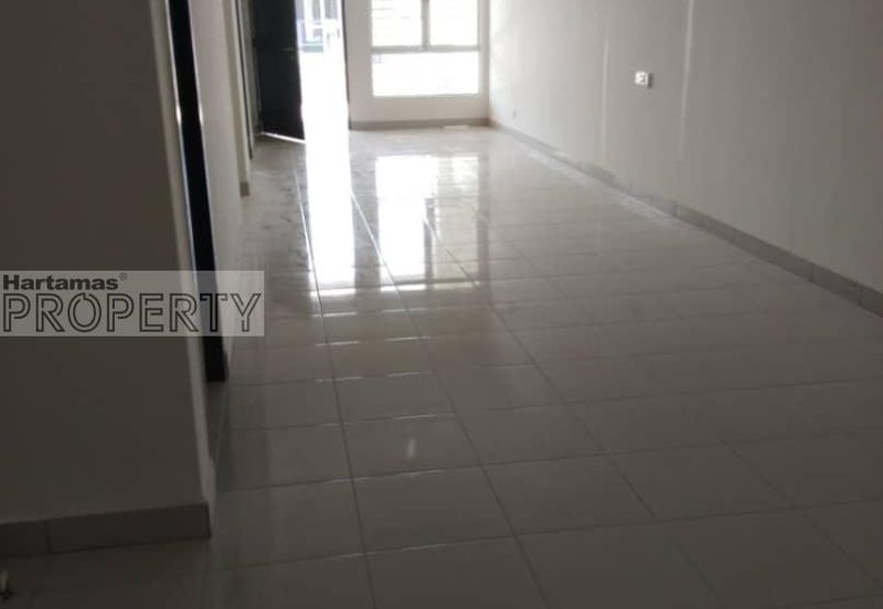 Rumah Teres Setingkat @ Taman Salak Kasturi, Sepang untuk dijual