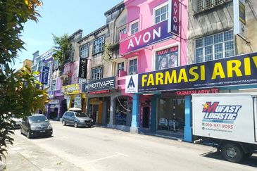 Teluk Pulai Commercial Center