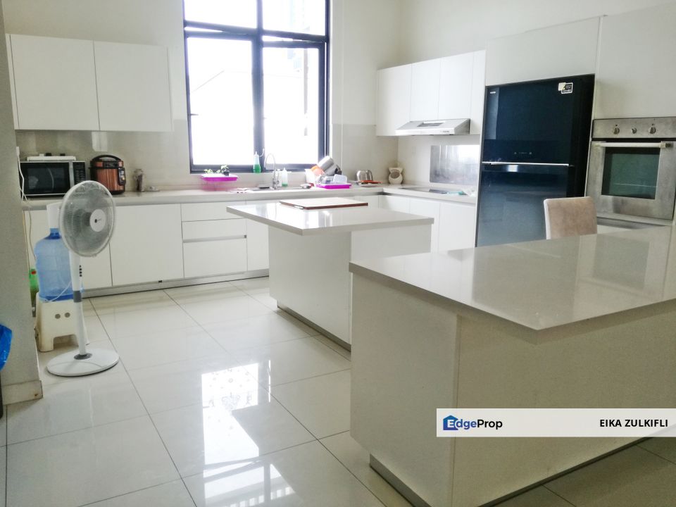 3-STOREY COURTYARD VILLA 16 QUARTZ PUNCAK MELAWATI KUALA LUMPUR FOR SALE , Selangor, Taman Melawati
