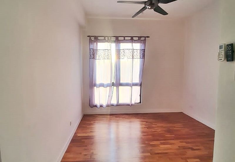 UPPERVILLE @ 16 Quartz Melawati