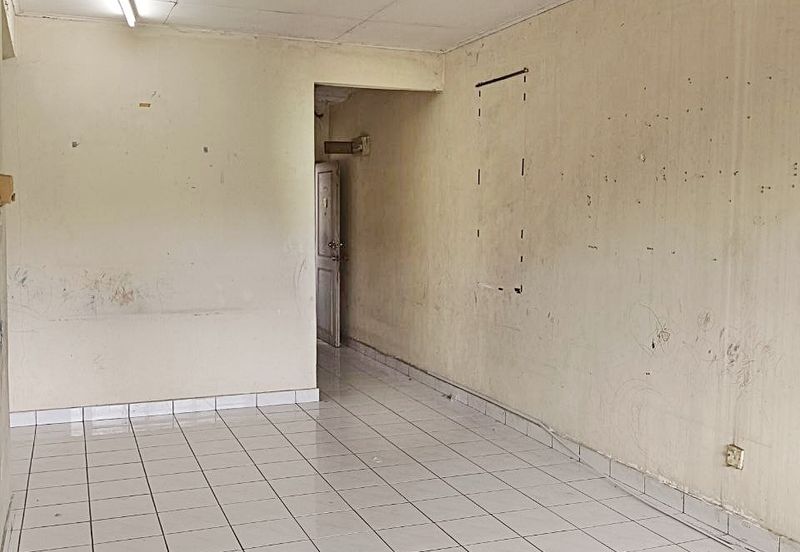 SD 2 APARTMENT BANDAR SRI DAMANSARA FOR SALE