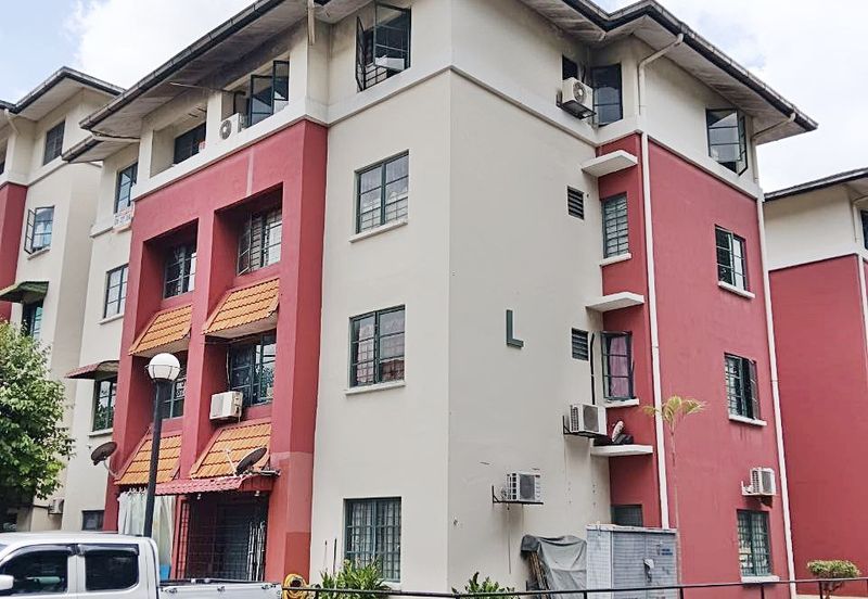 SD 2 APARTMENT BANDAR SRI DAMANSARA FOR SALE