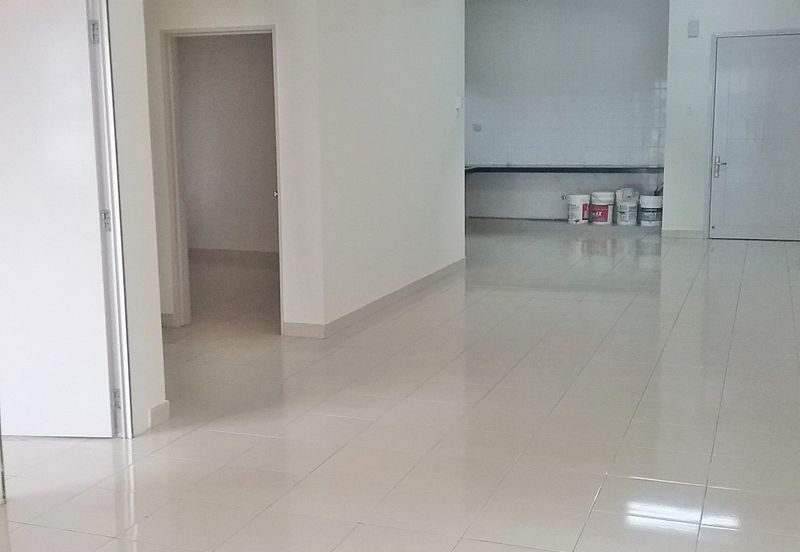 Platinum Hill Condo Pv8