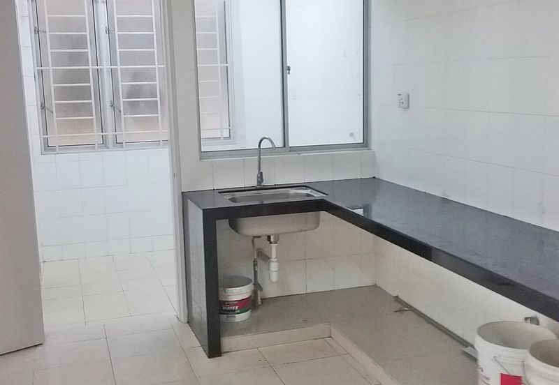 Platinum Hill Condo Pv8