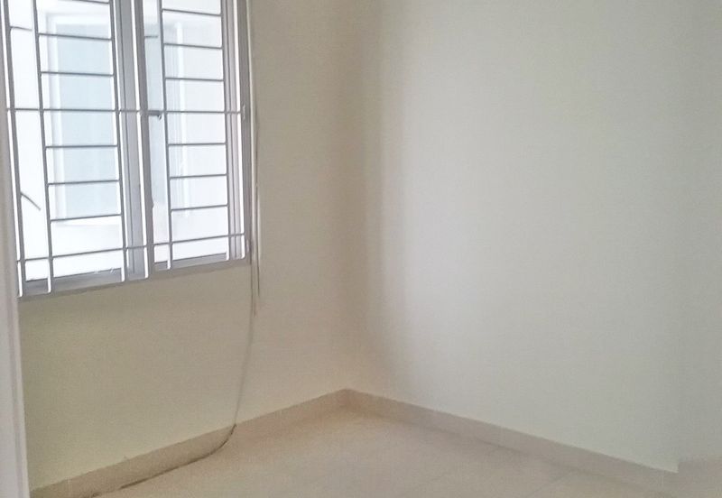 Platinum Hill Condo Pv8